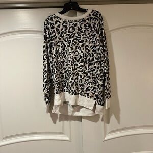 PINK Victoria's Secret Black and White Leopard Print Pullover
